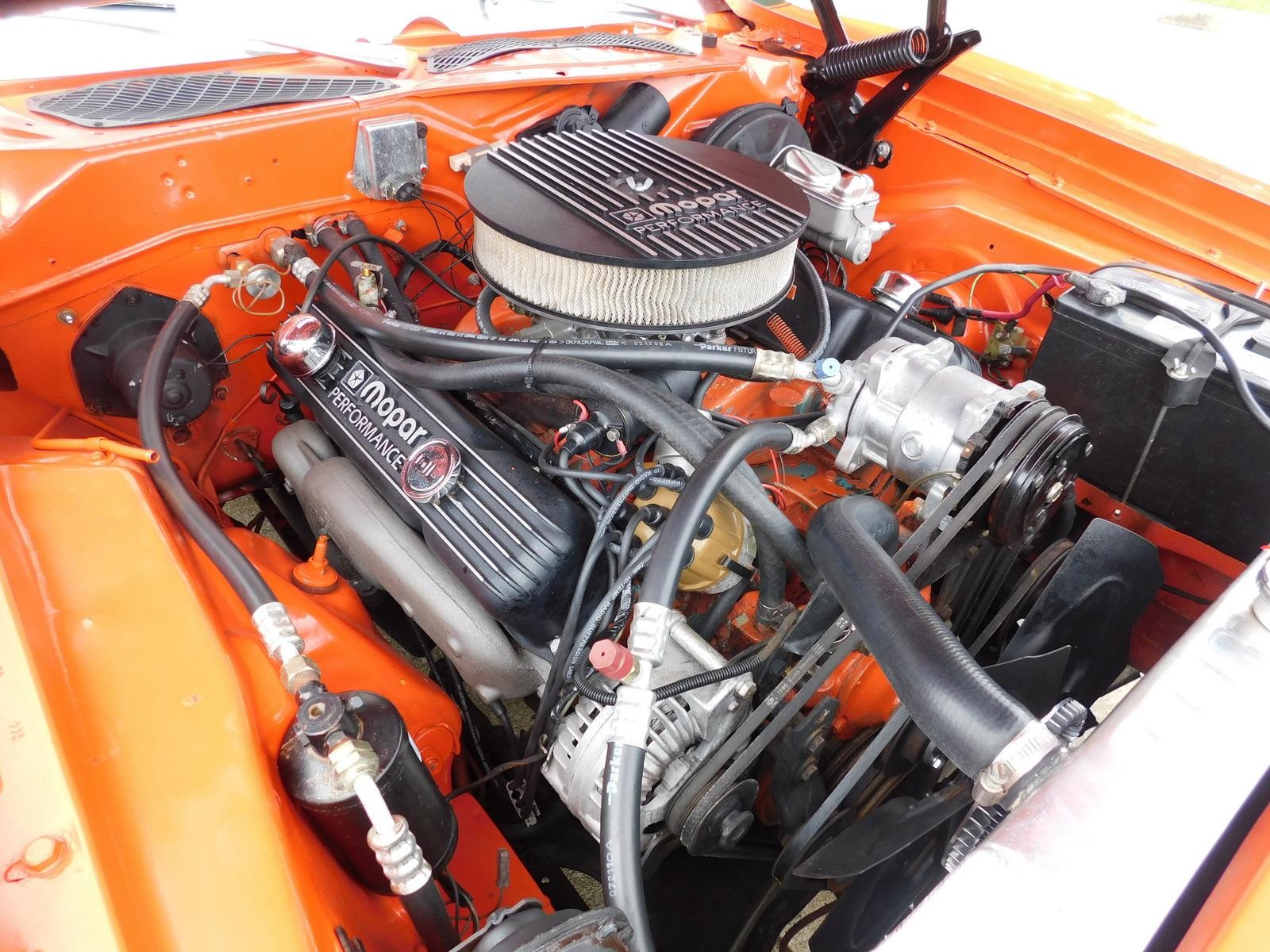 Dodge-Charger-1971-COUPE-36