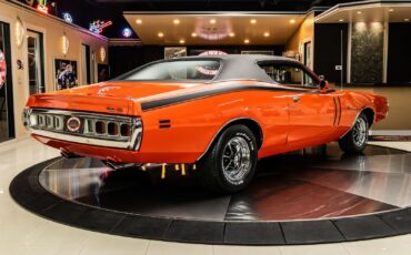 Dodge-Charger-1971-Coupe-11