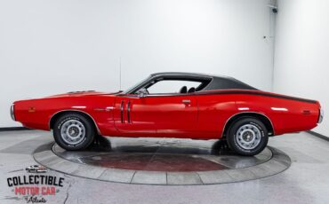 Dodge-Charger-1971-Coupe-11