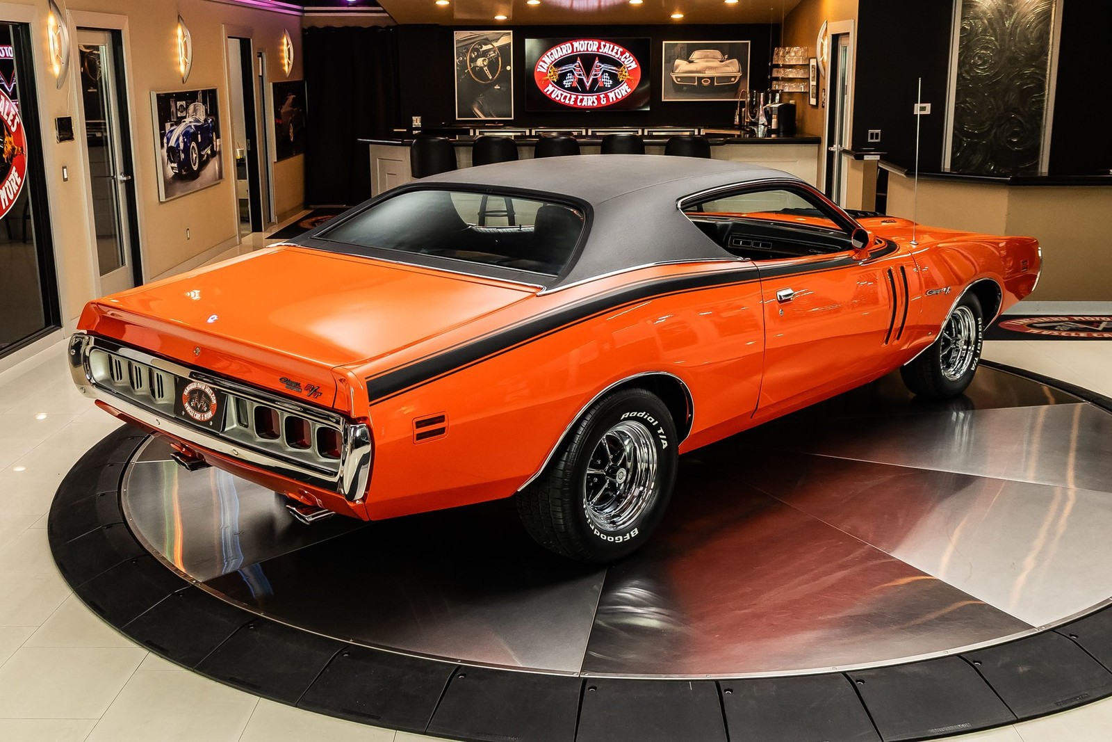 Dodge-Charger-1971-Coupe-12