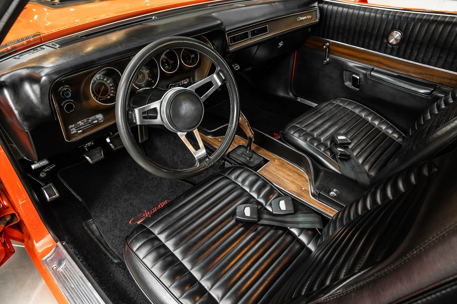 Dodge-Charger-1971-Coupe-2