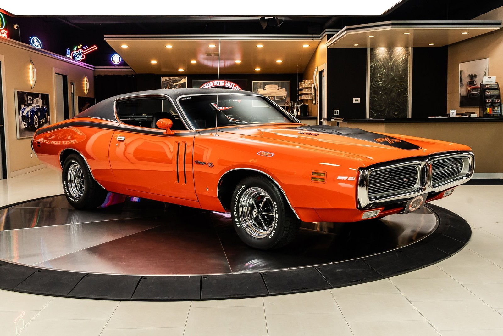 Dodge-Charger-1971-Coupe-8