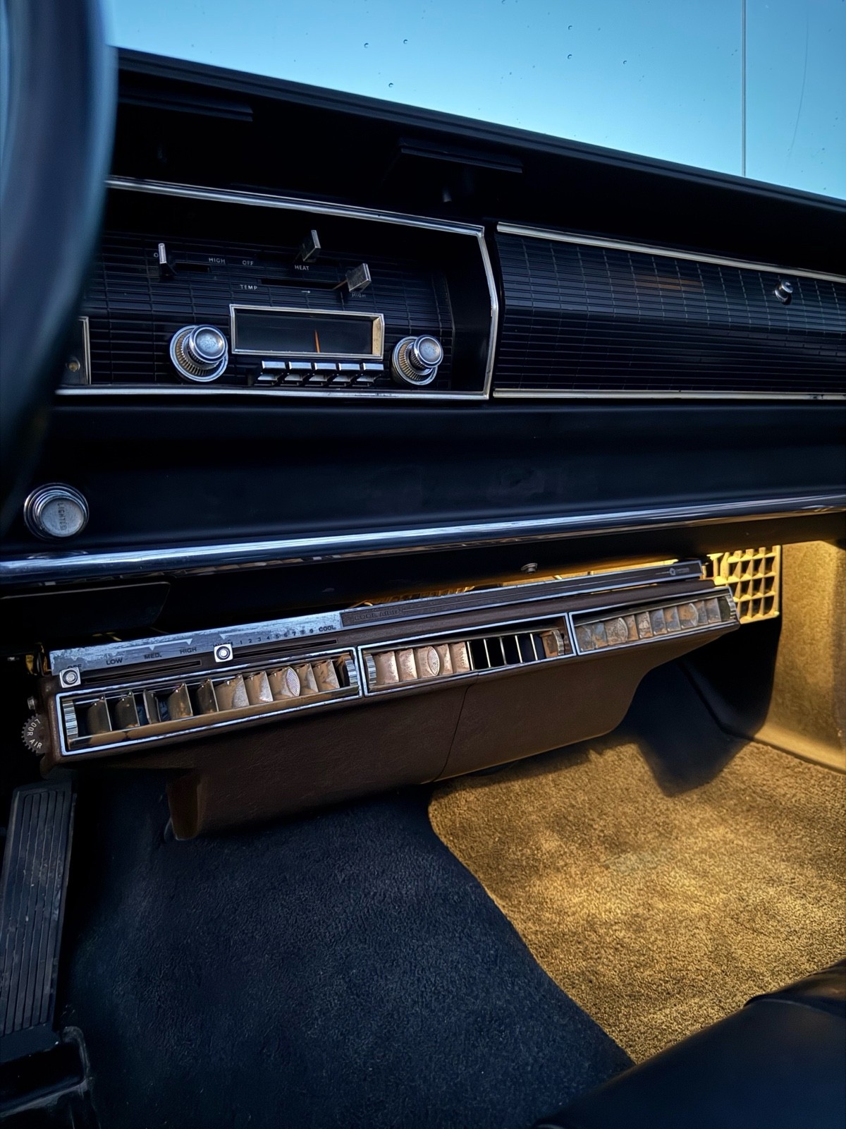 Dodge-Coronet-1967-18