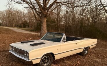 Dodge-Coronet-1967-3