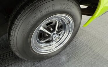 Dodge-Coronet-1968-Sublime-Green-Black-11