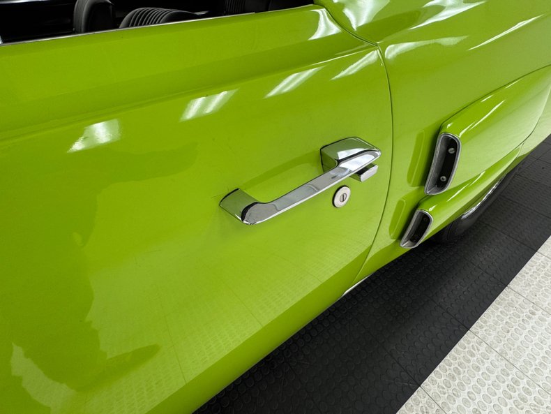 Dodge-Coronet-1968-Sublime-Green-Black-19