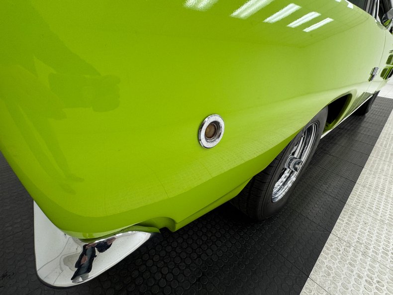 Dodge-Coronet-1968-Sublime-Green-Black-25