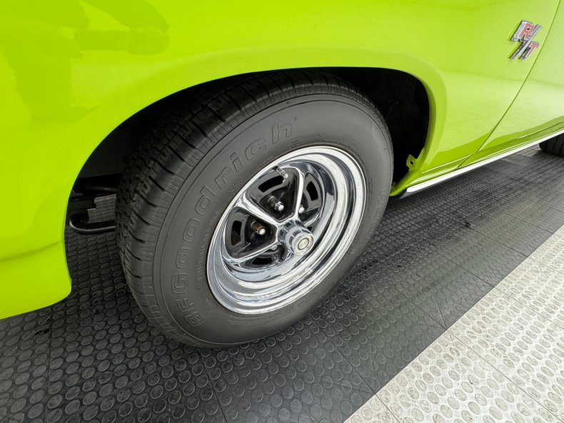 Dodge-Coronet-1968-Sublime-Green-Black-27