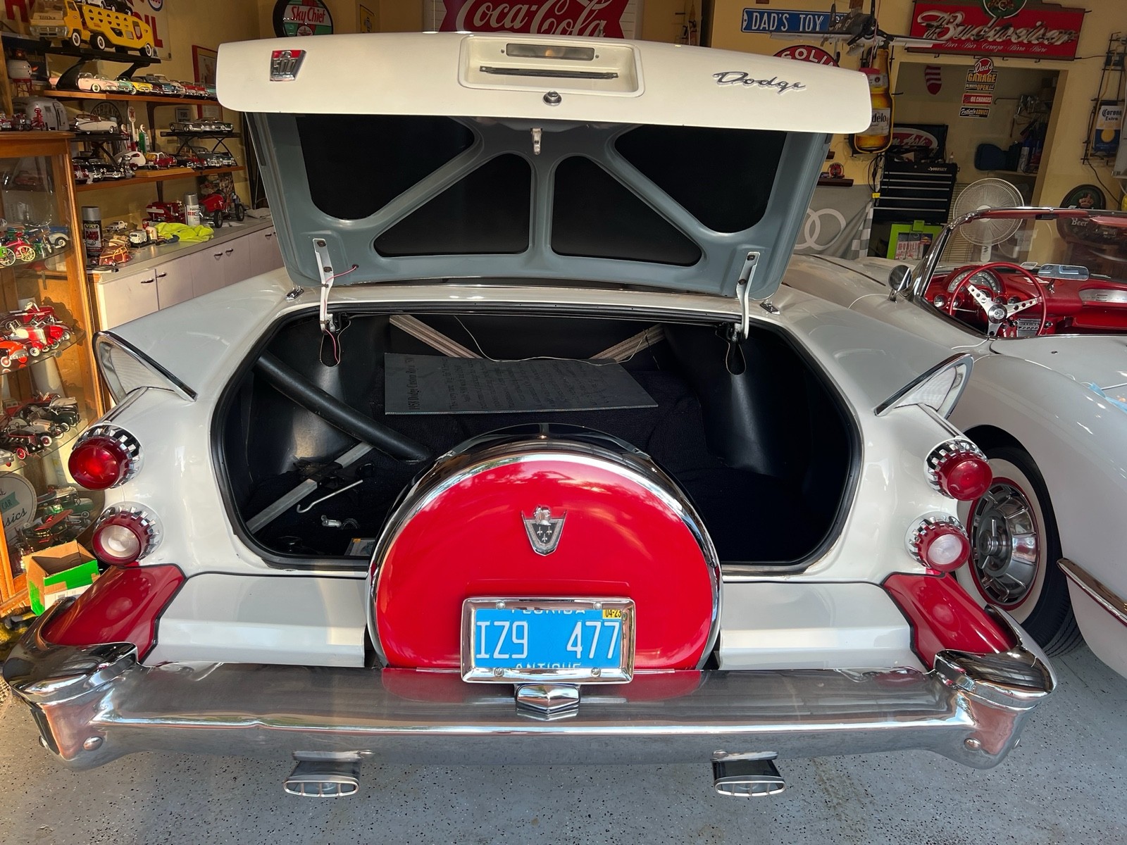 Dodge-Custom-Royal-1958-30