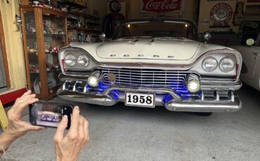 Dodge-Custom-Royal-1958-37