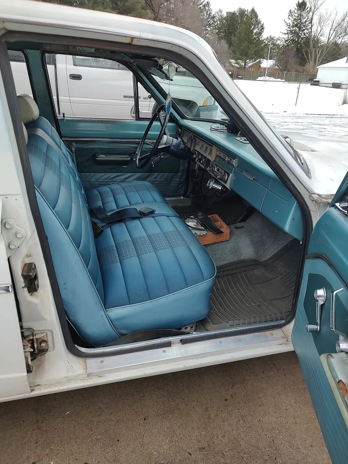 Dodge-Dart-1965-Light-Blue-Blue-12