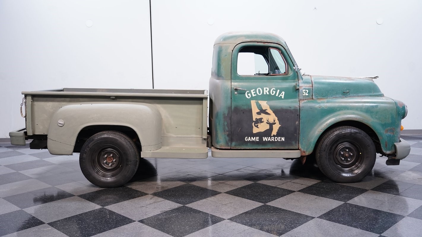 Dodge-Other-Pickups-1952-Pickup-Truck-11