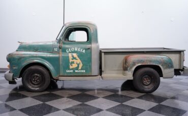 Dodge-Other-Pickups-1952-Pickup-Truck-2