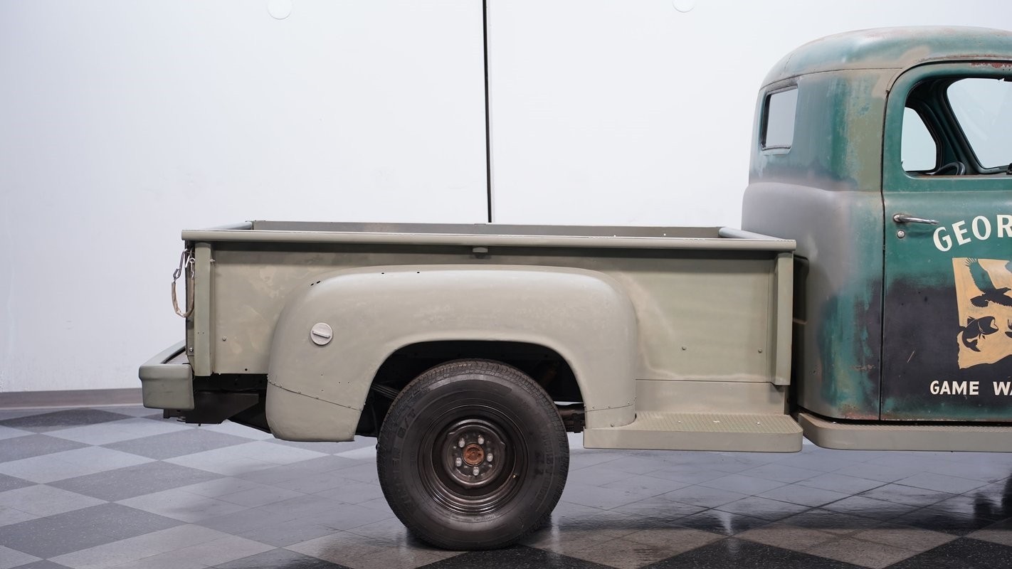 Dodge-Other-Pickups-1952-Pickup-Truck-25