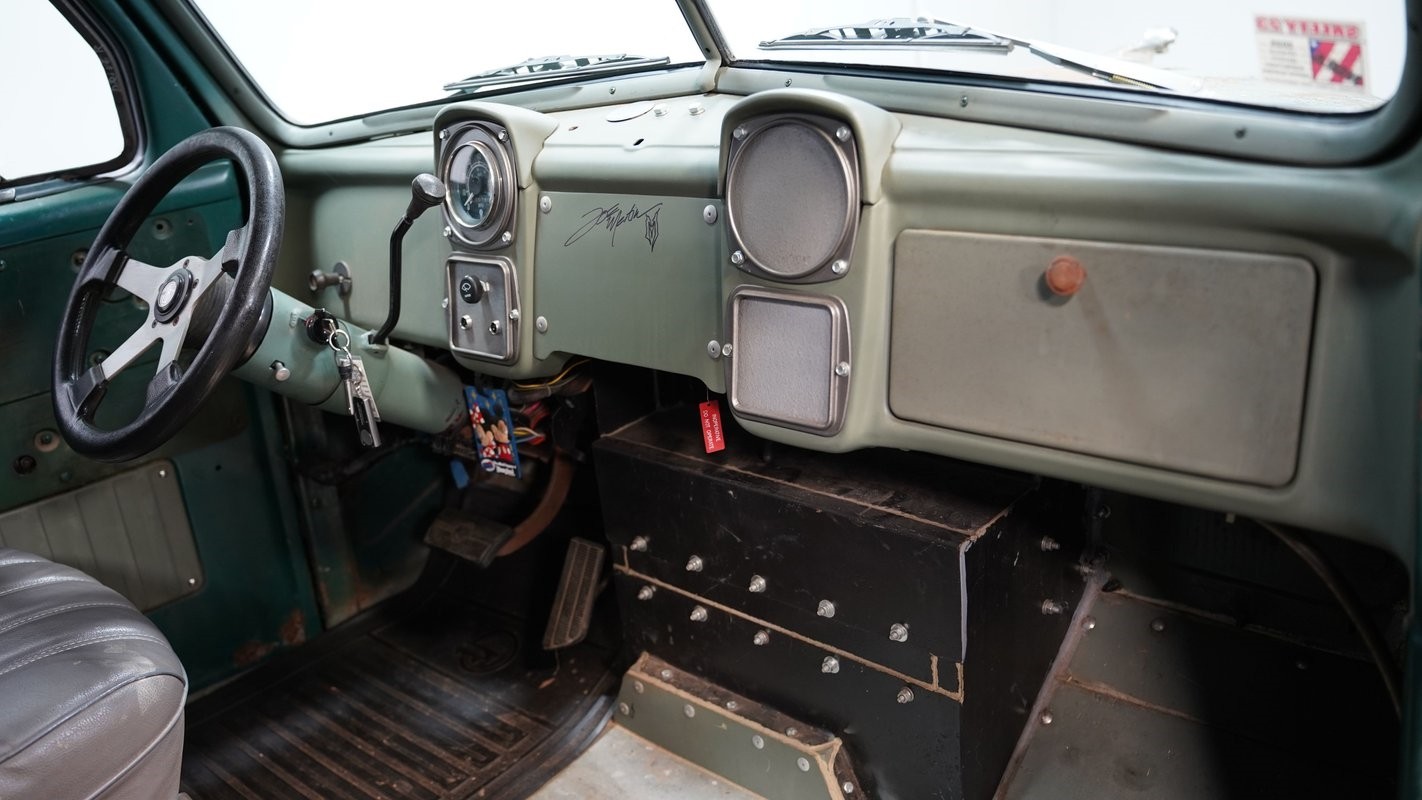 Dodge-Other-Pickups-1952-Pickup-Truck-39
