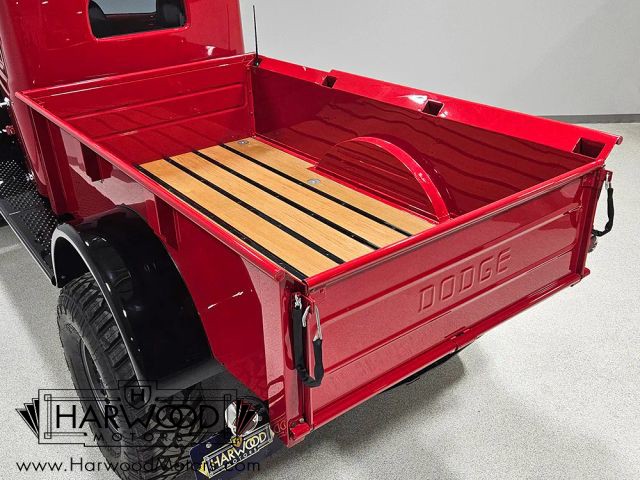 Dodge-Power-Wagon-1949-Pickup-12