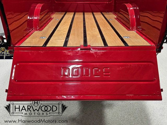 Dodge-Power-Wagon-1949-Pickup-39