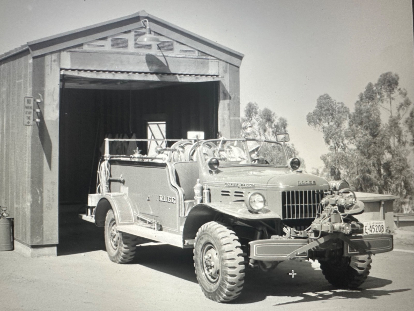 Dodge-Power-Wagon-1950-Convertible-15
