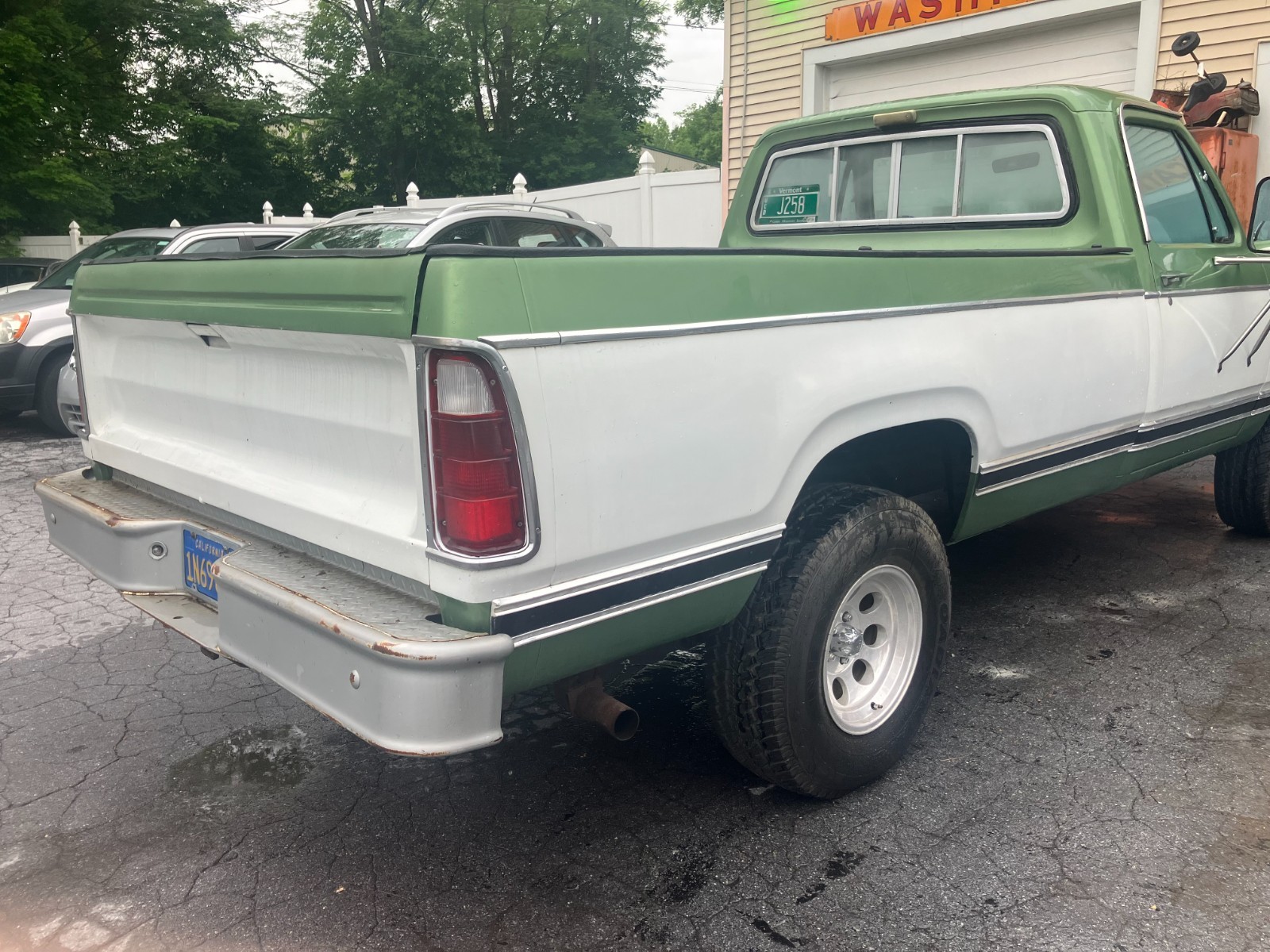 Dodge-Power-Wagon-1979-Standard-Cab-Pickup-5