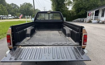 Dodge-Ram-1500-1986-Pickup-Truck-14