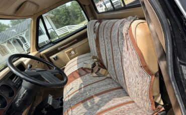 Dodge-Ram-1500-1986-Pickup-Truck-15