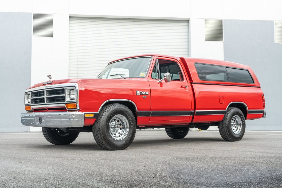 Dodge-Ram-1500-1987-1