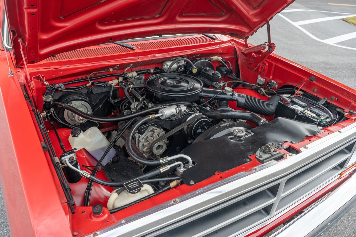 Dodge-Ram-1500-1987-14