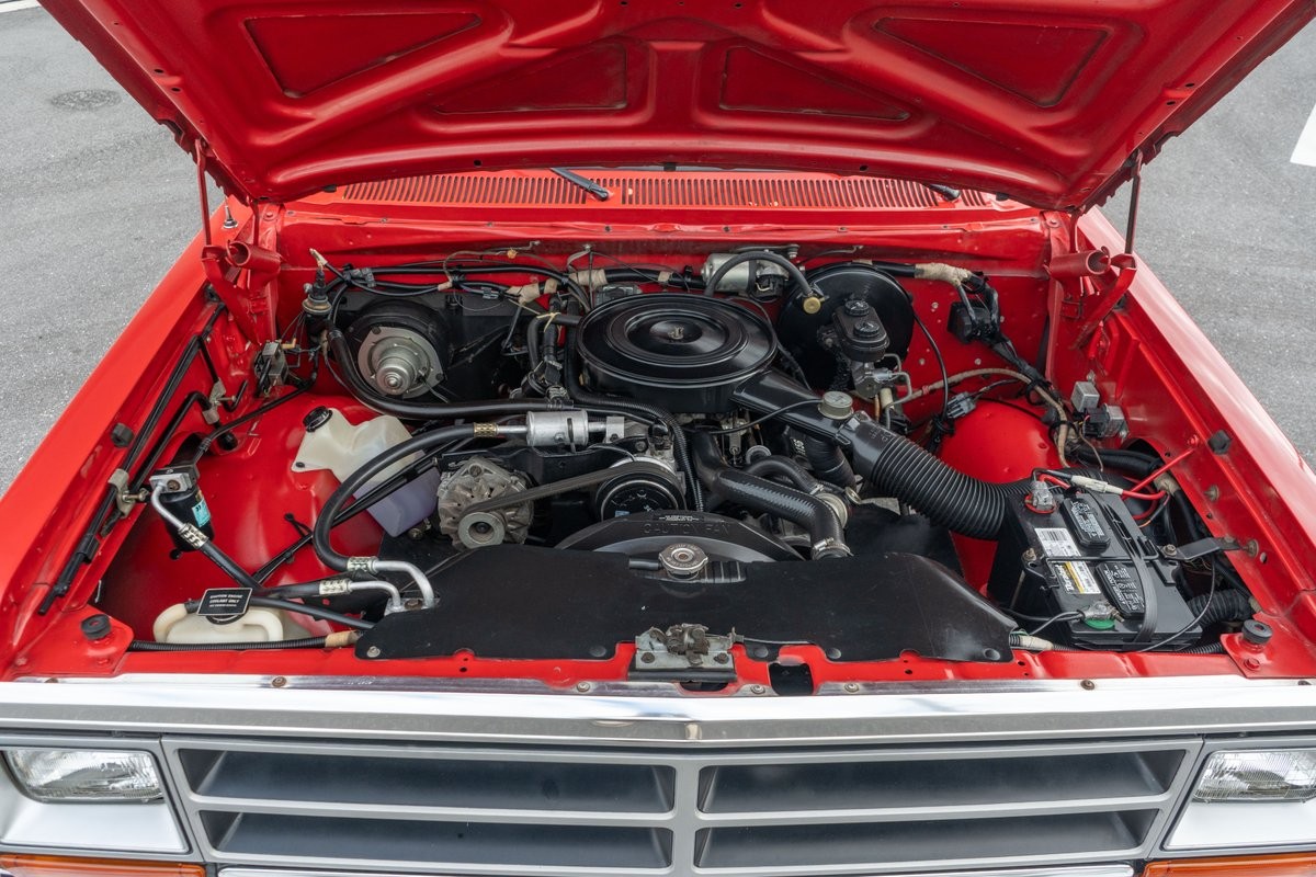 Dodge-Ram-1500-1987-15