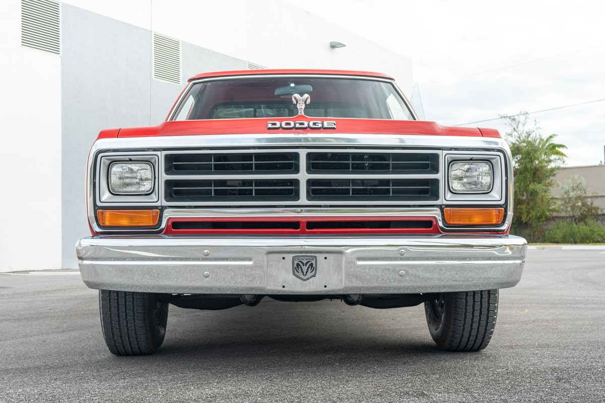 Dodge-Ram-1500-1987-2
