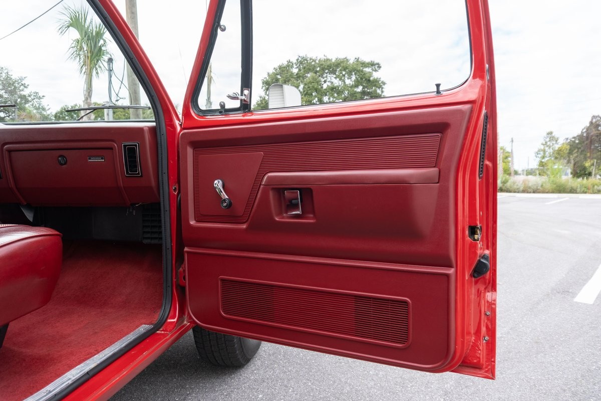 Dodge-Ram-1500-1987-21