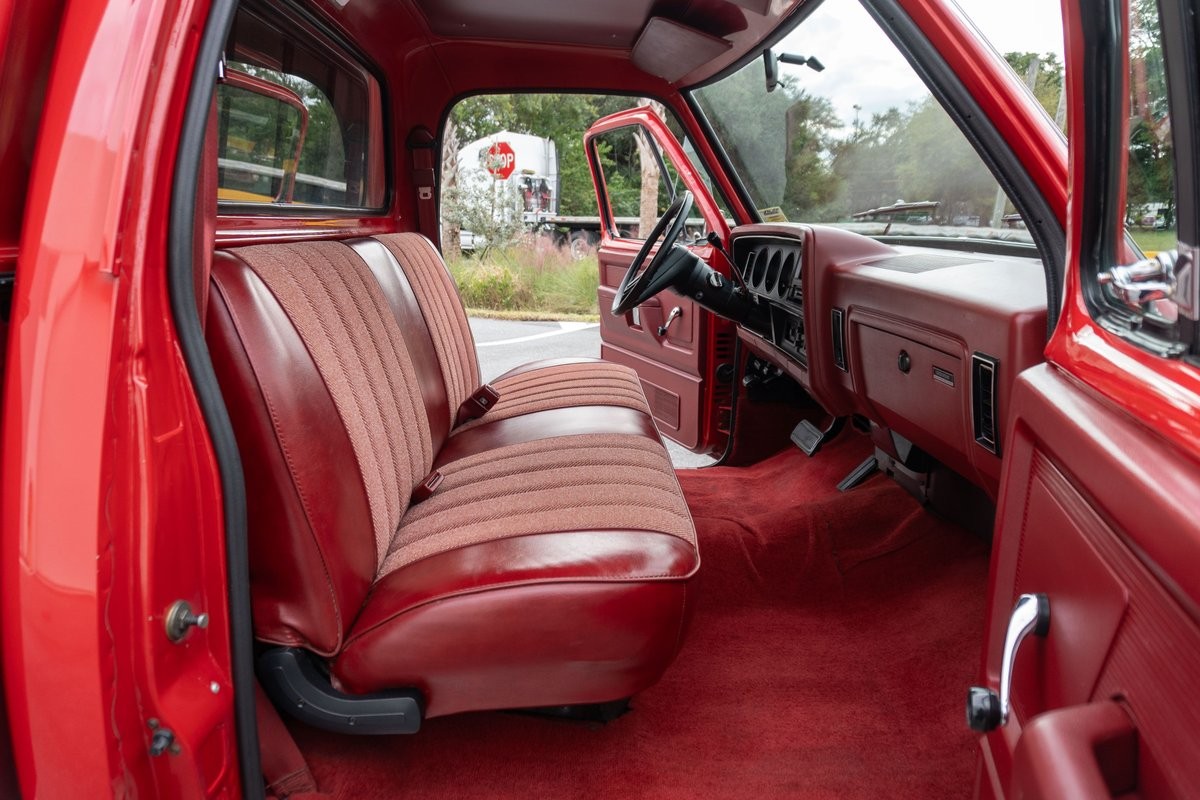 Dodge-Ram-1500-1987-24