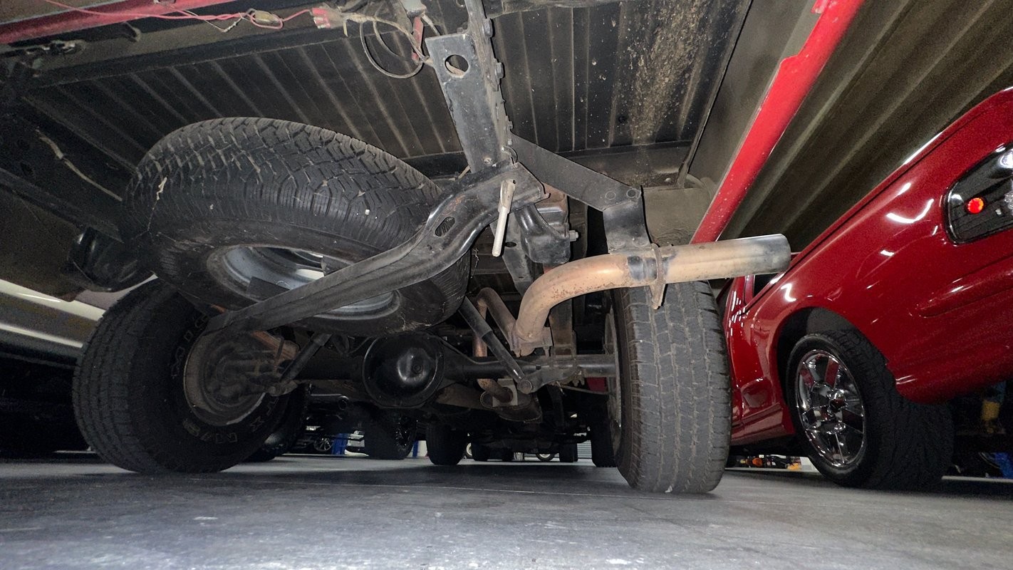 Dodge-Ram-1500-1987-29