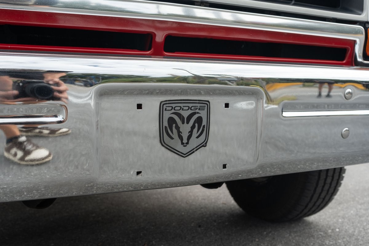 Dodge-Ram-1500-1987-36