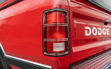 Dodge-Ram-1500-1987-8