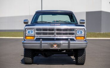 Dodge-Ram-1500-1989-Pickup-Truck-5