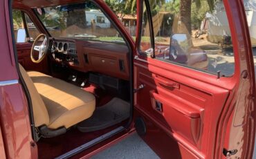 Dodge-Ram-1985-Maroon-Metallic-Maroon-6