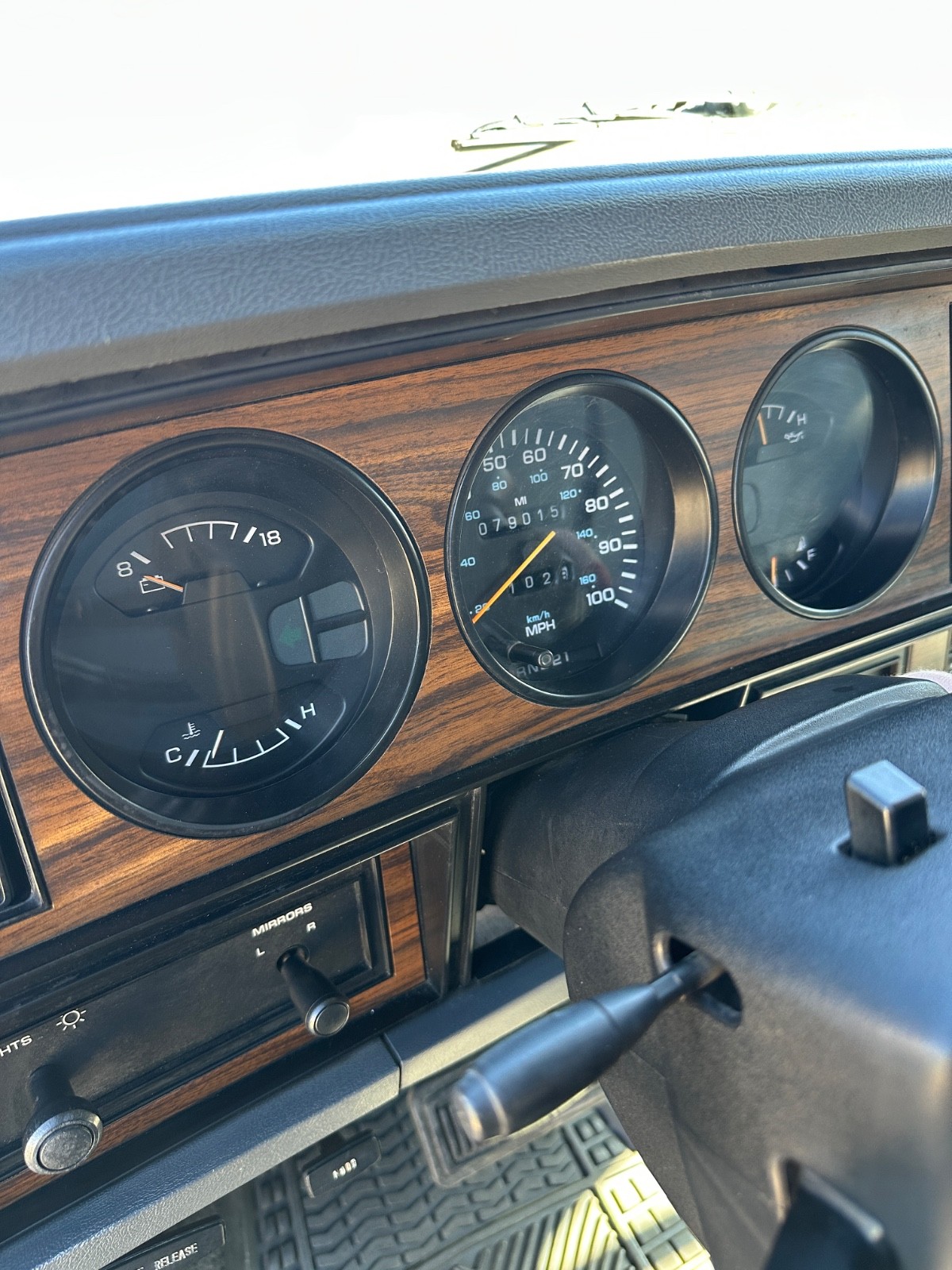 Dodge-Ram-2500-1991-Standard-Cab-Pickup-11