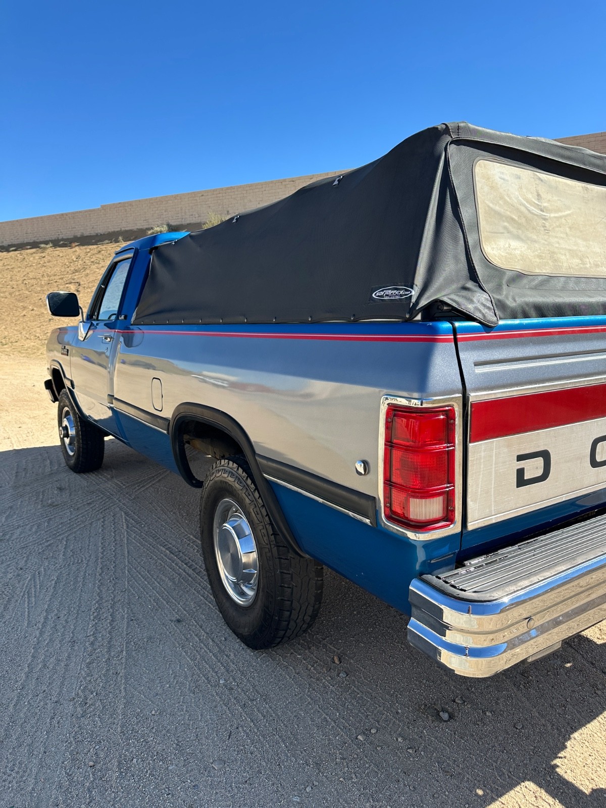 Dodge-Ram-2500-1991-Standard-Cab-Pickup-2