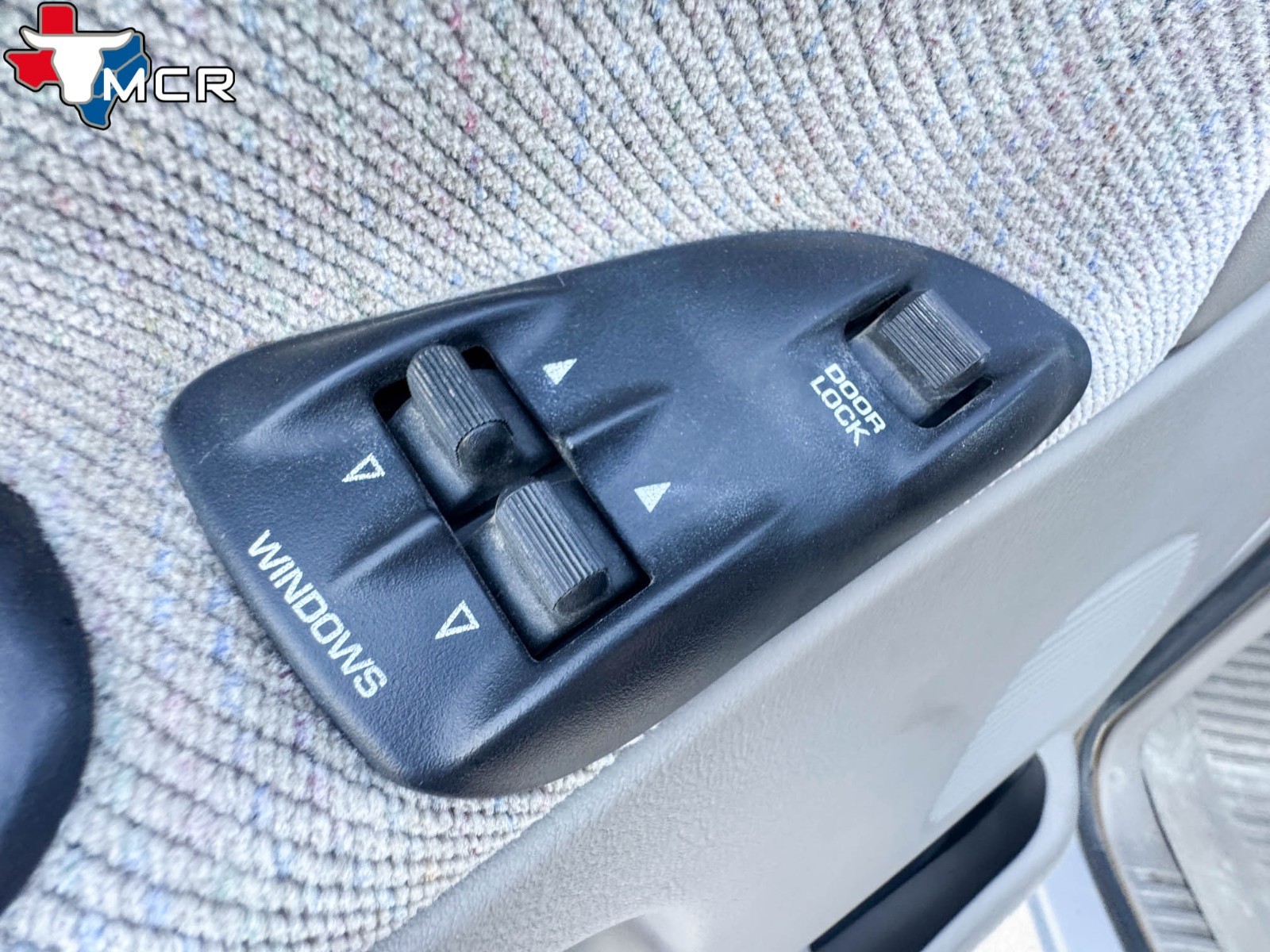 Dodge-Ram-2500-1994-Standard-Cab-Pickup-30