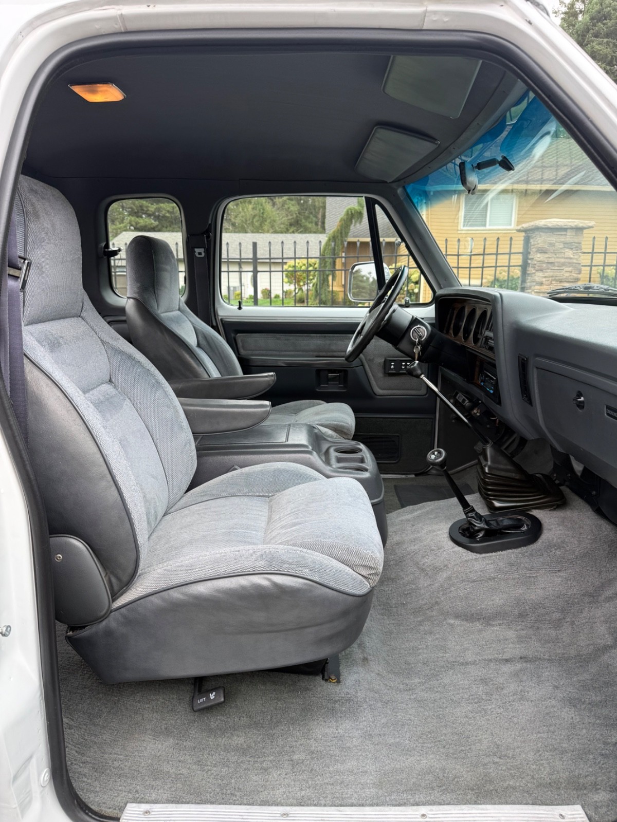 Dodge-Ram-3500-1993-14