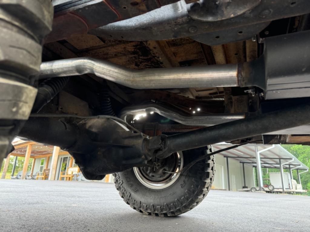 Dodge-Ram-Charger-100-rust-free-1977-2dr-16