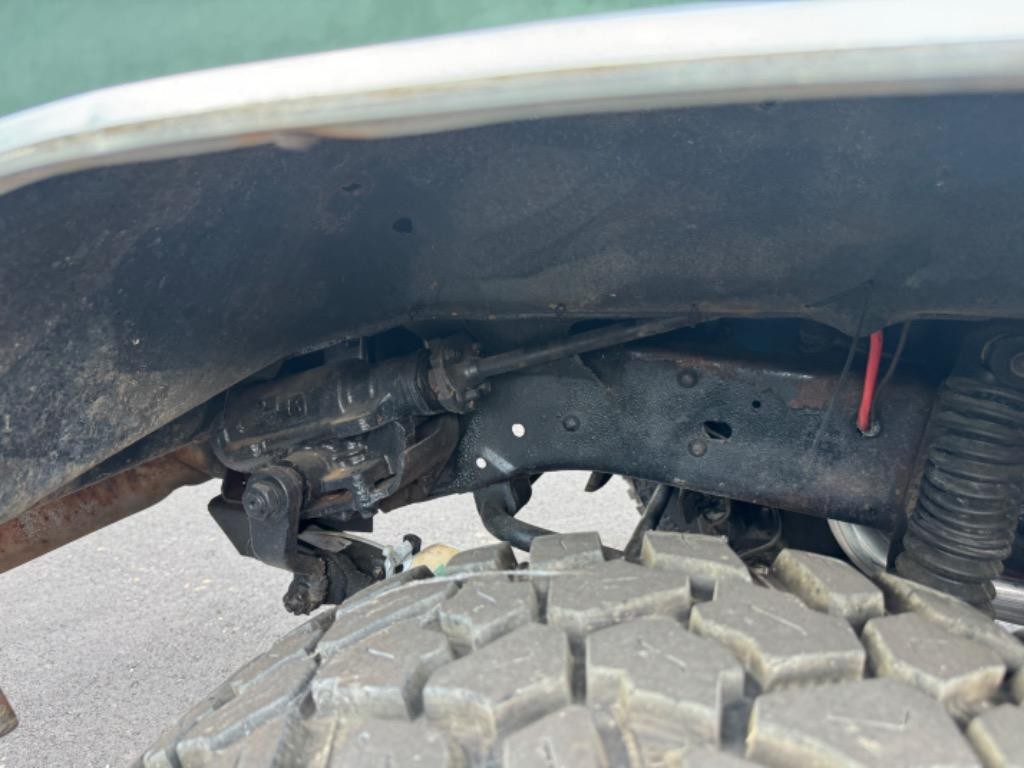 Dodge-Ram-Charger-100-rust-free-1977-2dr-21