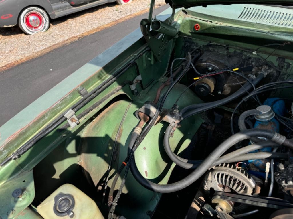 Dodge-Ram-Charger-100-rust-free-1977-2dr-37