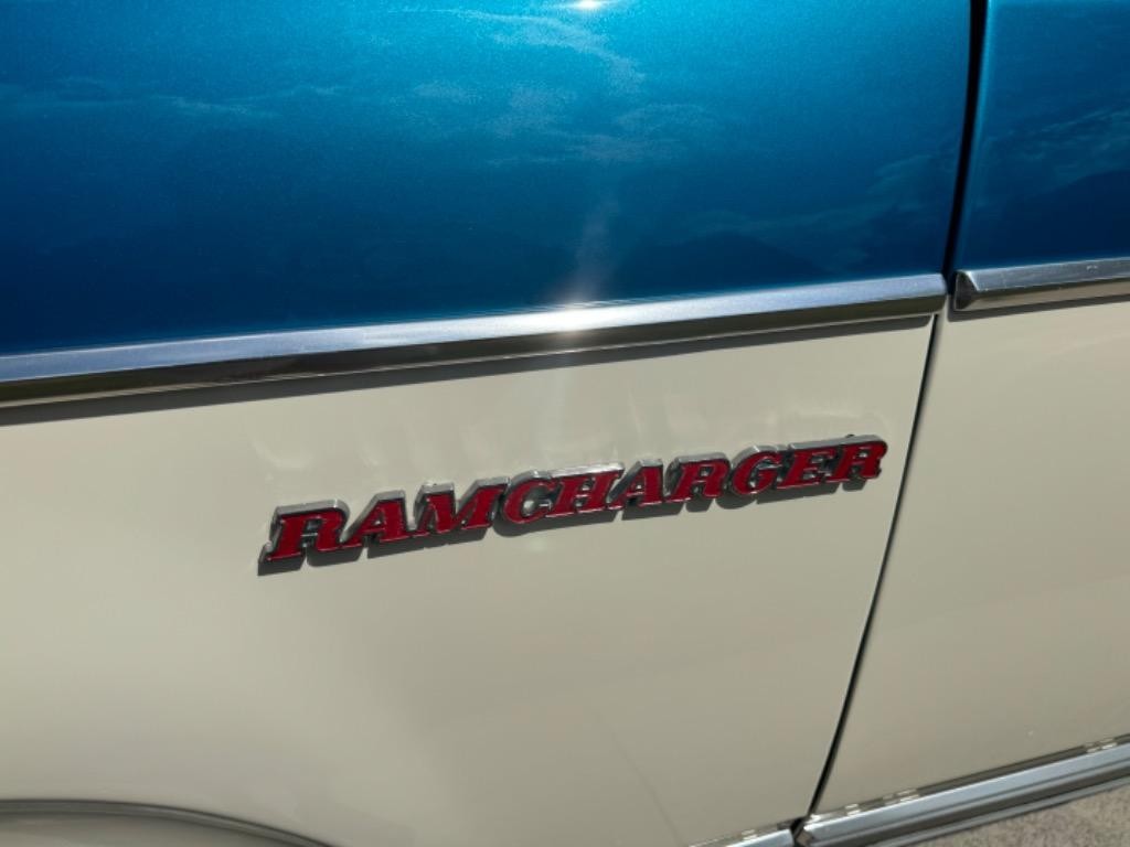 Dodge-Ram-Charger-383-factory-ac-2-tops-frame-off.-No-rust-Nevada-1977-2dr-10