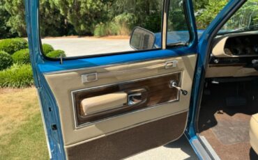 Dodge-Ram-Charger-383-factory-ac-2-tops-frame-off.-No-rust-Nevada-1977-2dr-25