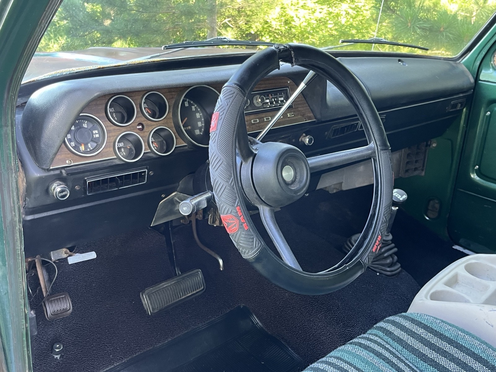 Dodge-Ramcharger-1974-SUV-30