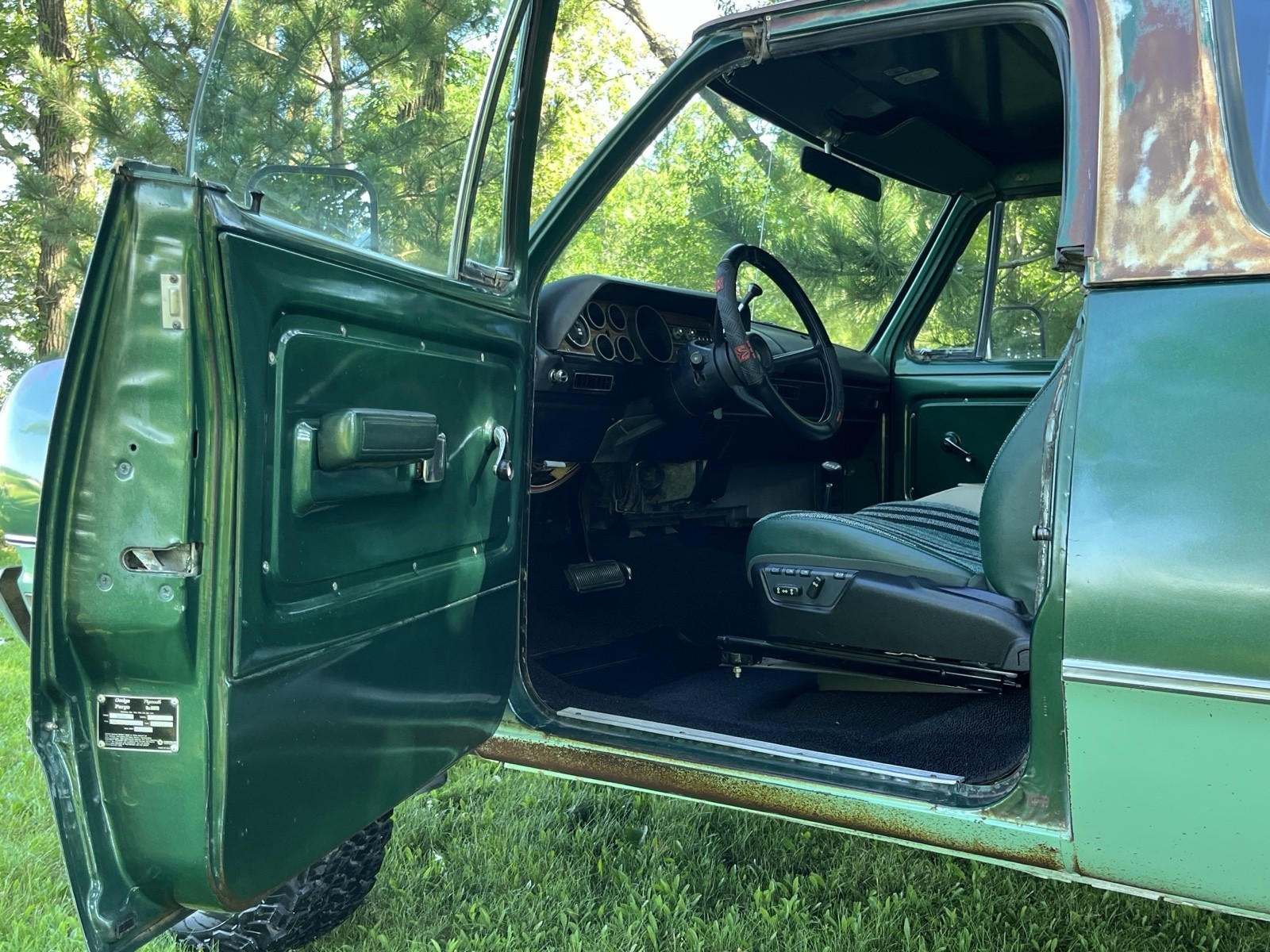 Dodge-Ramcharger-1974-SUV-31