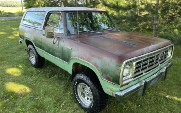 Dodge-Ramcharger-1974-SUV-6