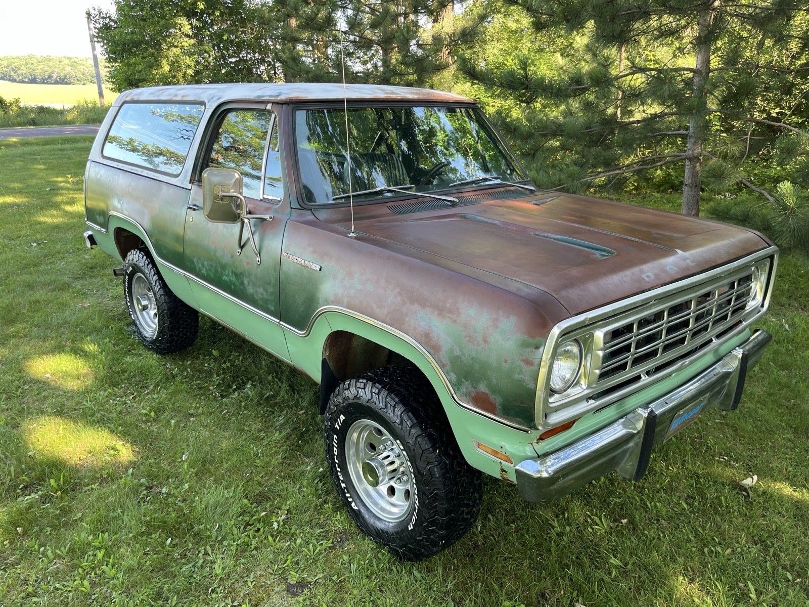 Dodge-Ramcharger-1974-SUV-6