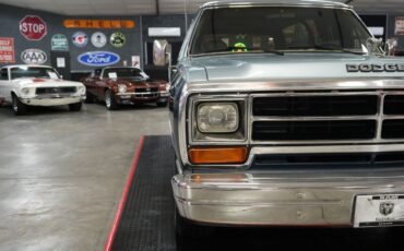 Dodge-Ramcharger-1987-SUV-28